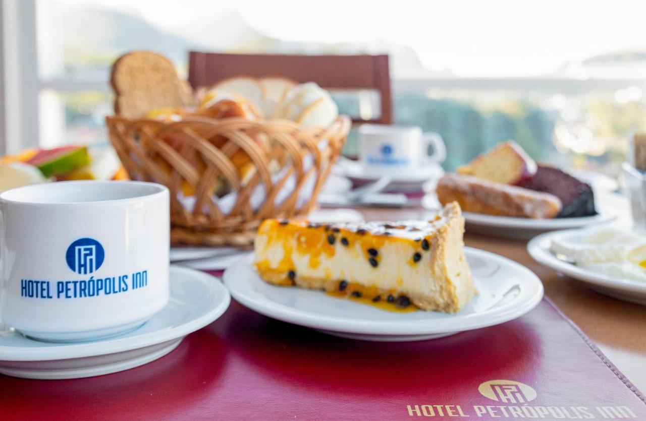 Hotel Petropolis Inn Екстериор снимка